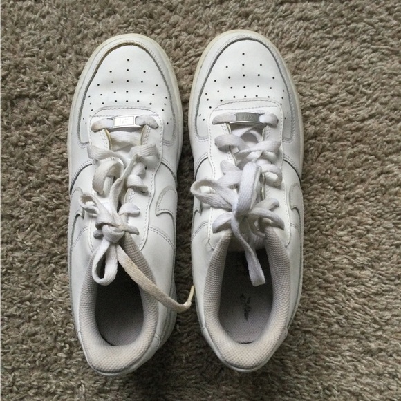 Nike Air Force 1 - Picture 15 of 16